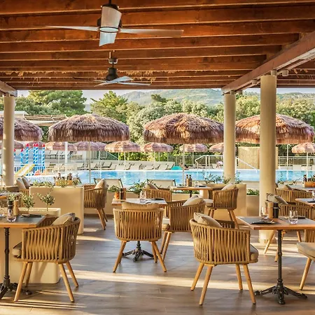 Otel Valamar Tirena